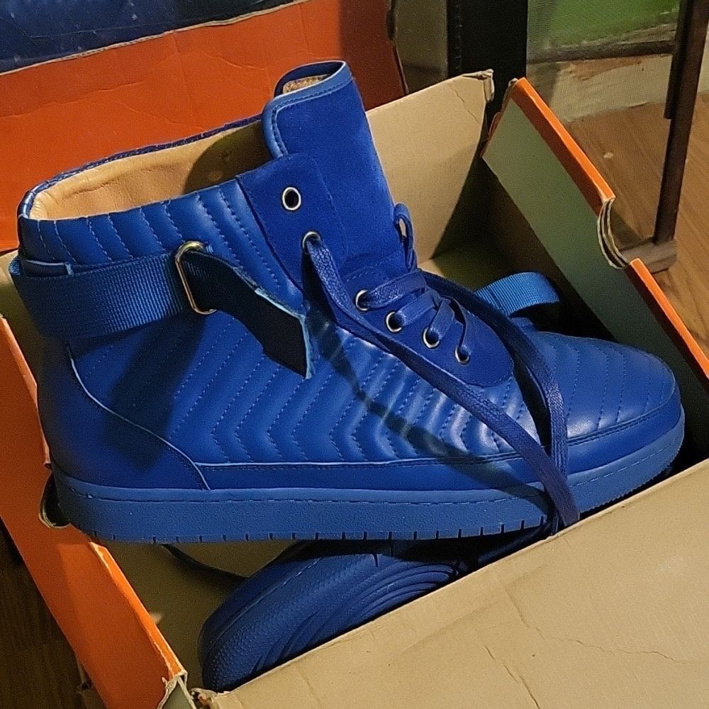 Stylish Blue Men's High-Top Sneakers